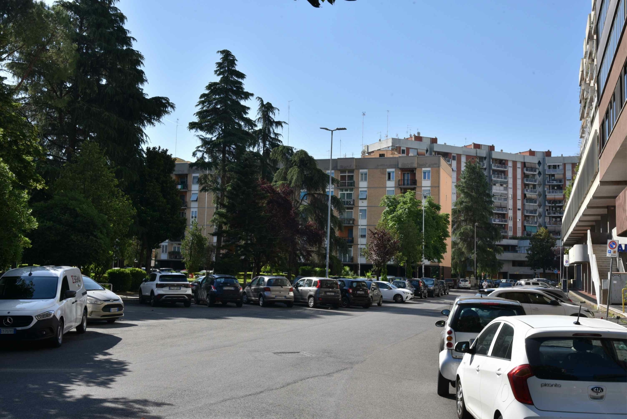 Vista attuale di Via Virgilio Melandri nel quartiere Colli Aniene a Roma